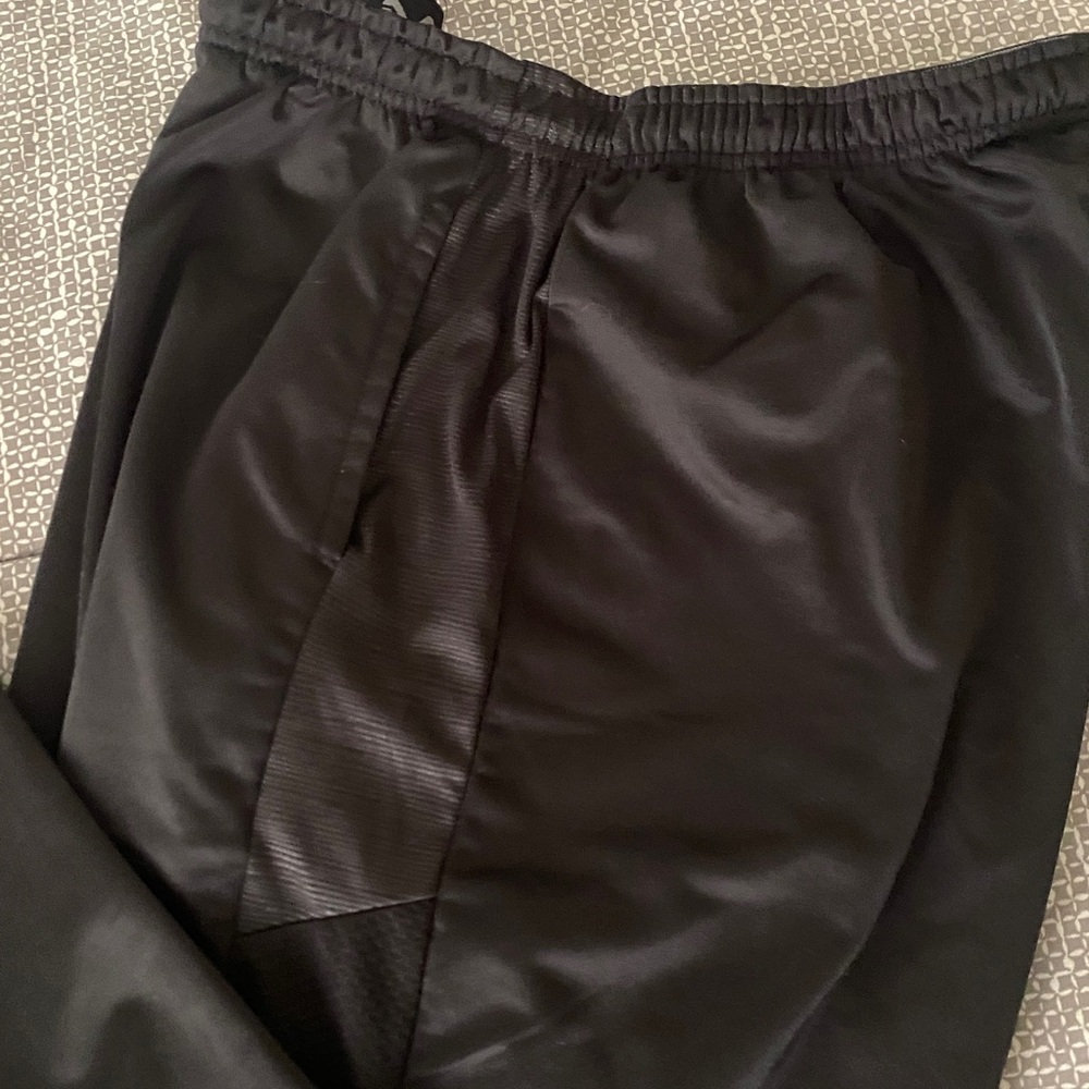 Big &Tall joggers - Picture 2 of 6
